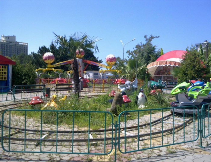 На территории Адлеркурорта - Санаторий «СССР»